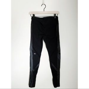 Alo Yoga Elevate Leggings